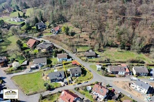 Immobilie in Kleinheubach - Neuer Preis!Freistehendes 2–3 Familienhaus in Top-Lage - Bild 0