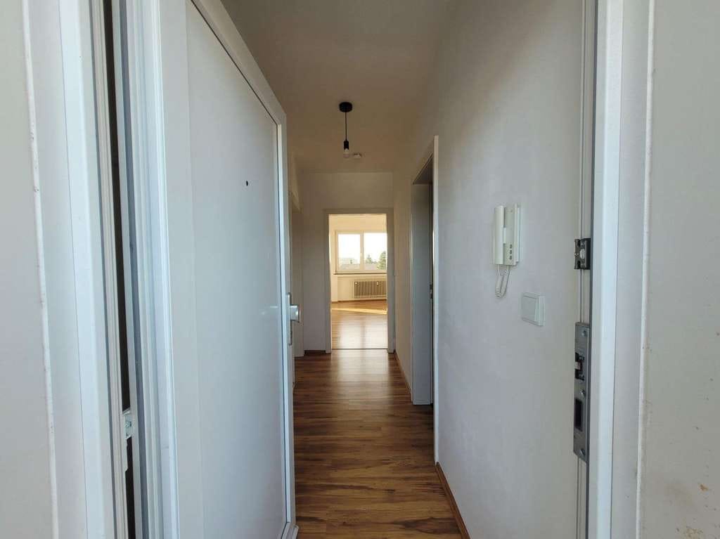 Immobilie in Bielefeld - Eigentumswohnung mit Stellplatz und Kellerraum. - Bild 1