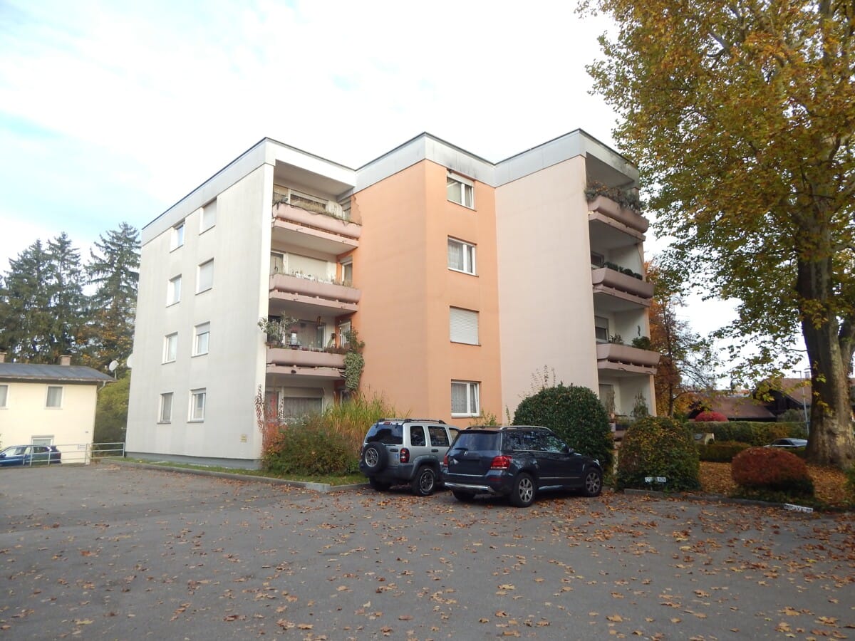 Immobilie in Freilassing - Charmante, vermietete 2-Zimmer-Wohnung in ruhiger Lage von Freilassing-Salzburghofen - Bild 0