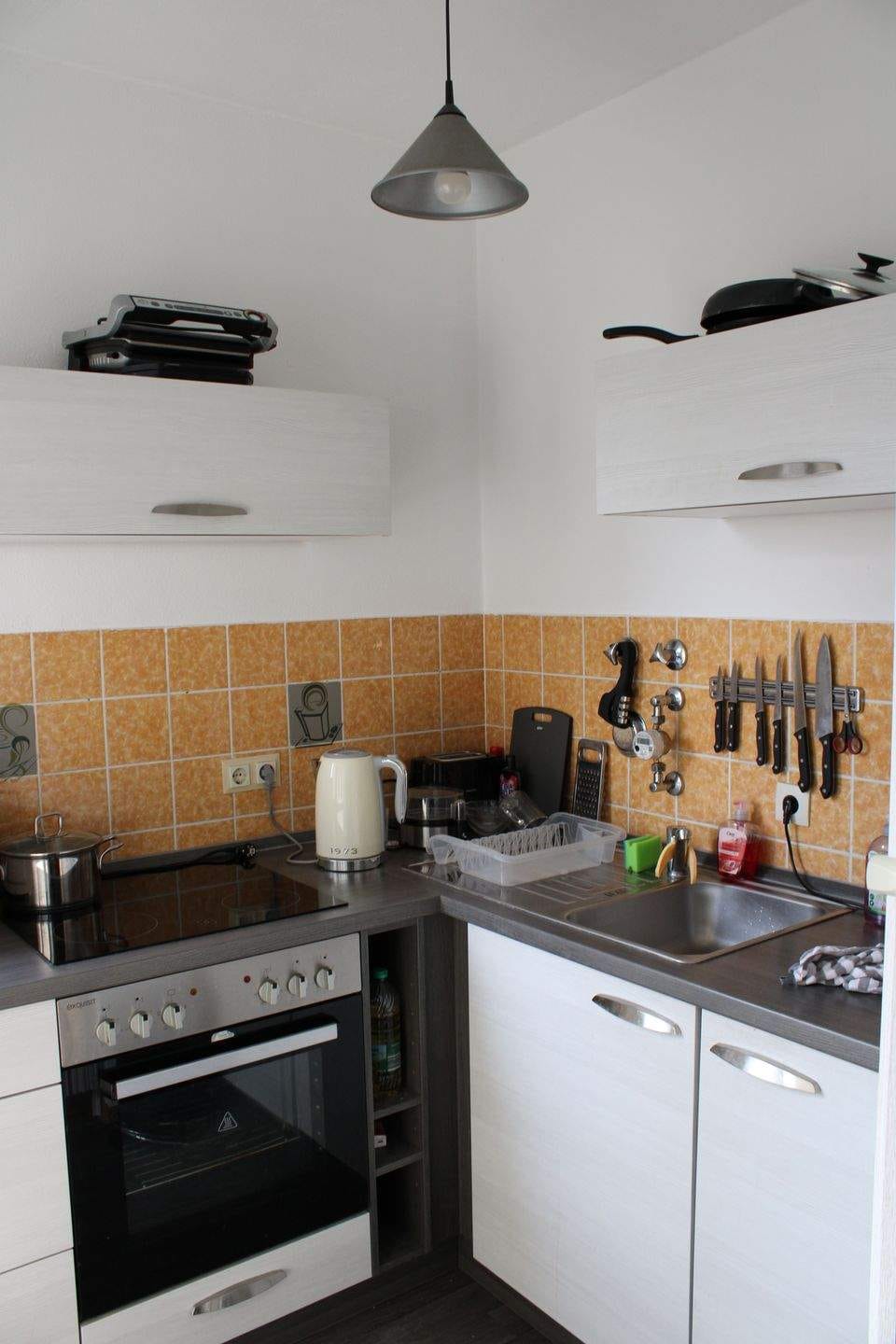 Immobilie in Straubing - Lichtdurchflutete 1-Zimmer-Wohnung mit Parkblick und Balkon - Bild 1