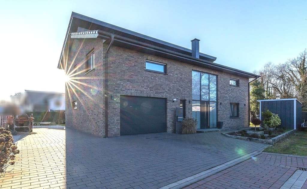 Immobilie in Bersenbrück - Wenn Architektur Gefühle weckt - 
Exklusives Wohnen in begehrter Lage von Bersenbrück!
 - Bild 1