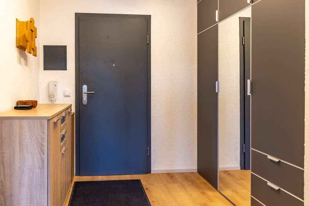 Immobilie in Hofstetten - Modernisiert und gepflegt - Attraktive Etagenwohnung mit Balkon - Bild 2