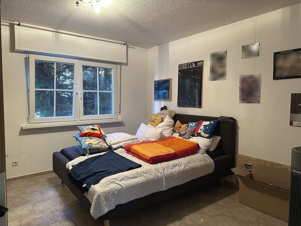 Immobilie in Lenningen - Freistehendes Zweifamilienhaus mit Potenzial  - Bild 4