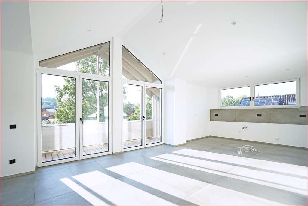 Immobilie in Nesselwang - WHG 7
Exklusive Penthouse-Wohnung! TOP Ausstattung! Top Energiewert KFW40EE - Bild 0