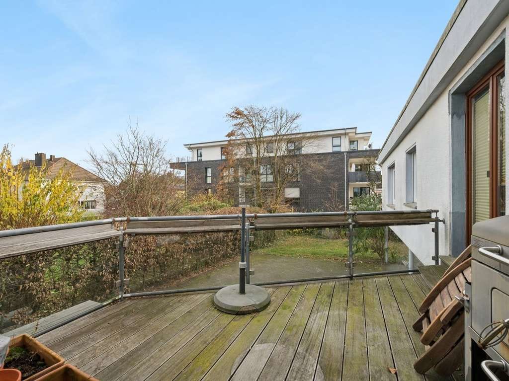 Immobilie in Halver - Haus im Haus: Exklusive 5-Zimmer-Eigentumswohnung in Zentrumsnähe von Halver - Bild 2
