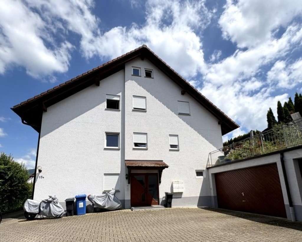 Immobilie in Schliengen - Mehrfamilienhaus - gepflegt, vermietet, renditestark - Bild 0