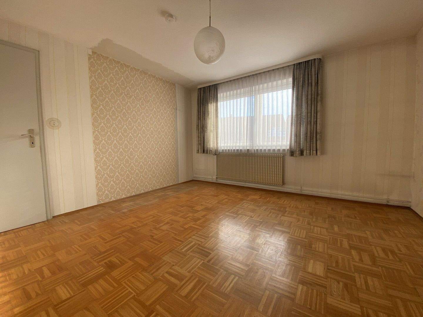 Immobilie in Renquishausen - Zweifamilienhaus mit Platz für Arbeit und Leben - Bild 4