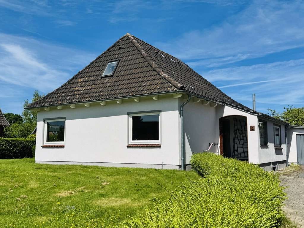 Immobilie in Gelting - Viel Platz für Ihre Visionen: Ihr Zuhause mit großem Grundstück in Gelting - Bild 0