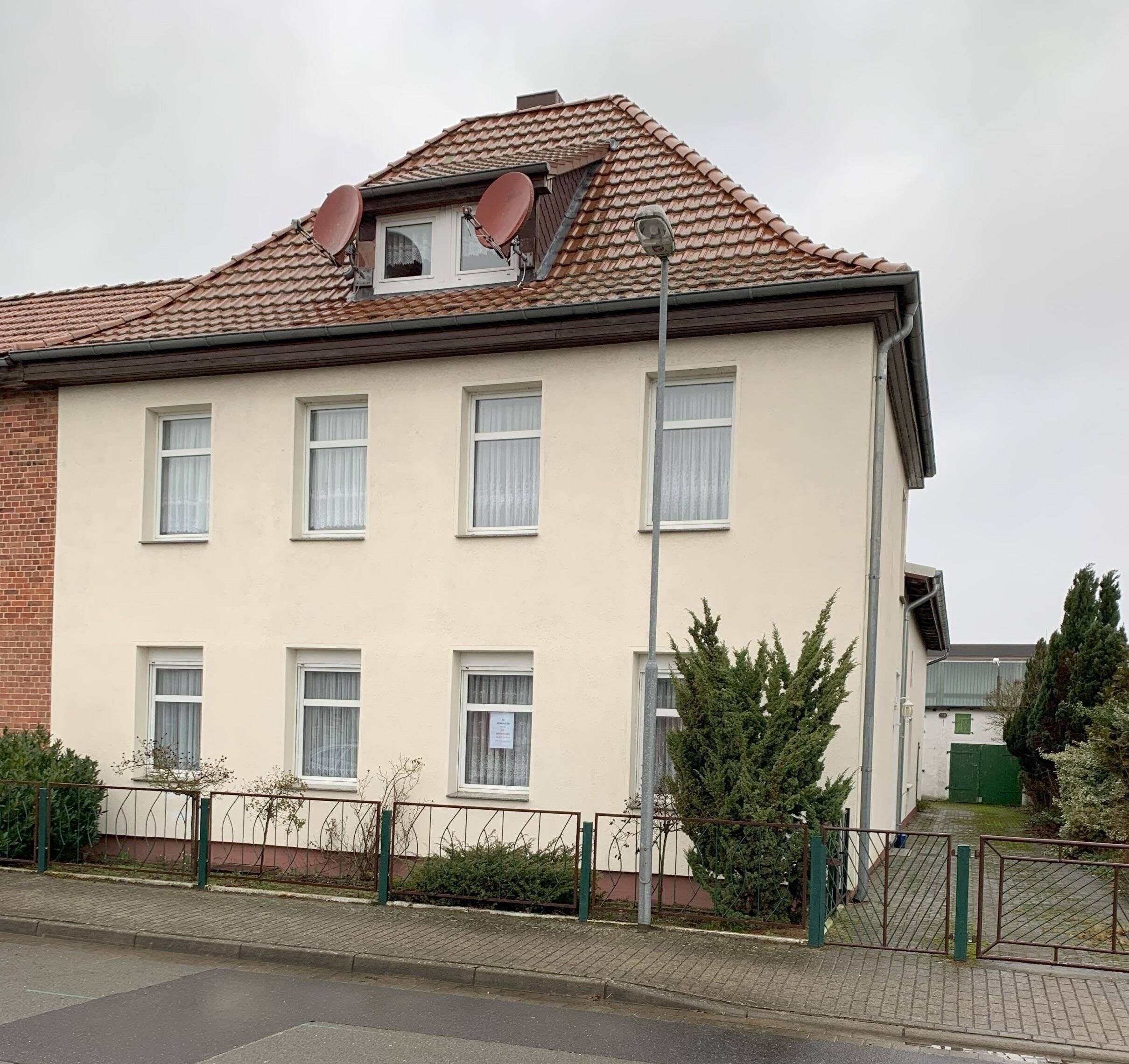 Immobilie in Neustadt-Glewe - Einfamilienhaus mit Einliegerwohnung in 19306 Neustadt-Glewe - Metropolregion Hamburg - Bild 0