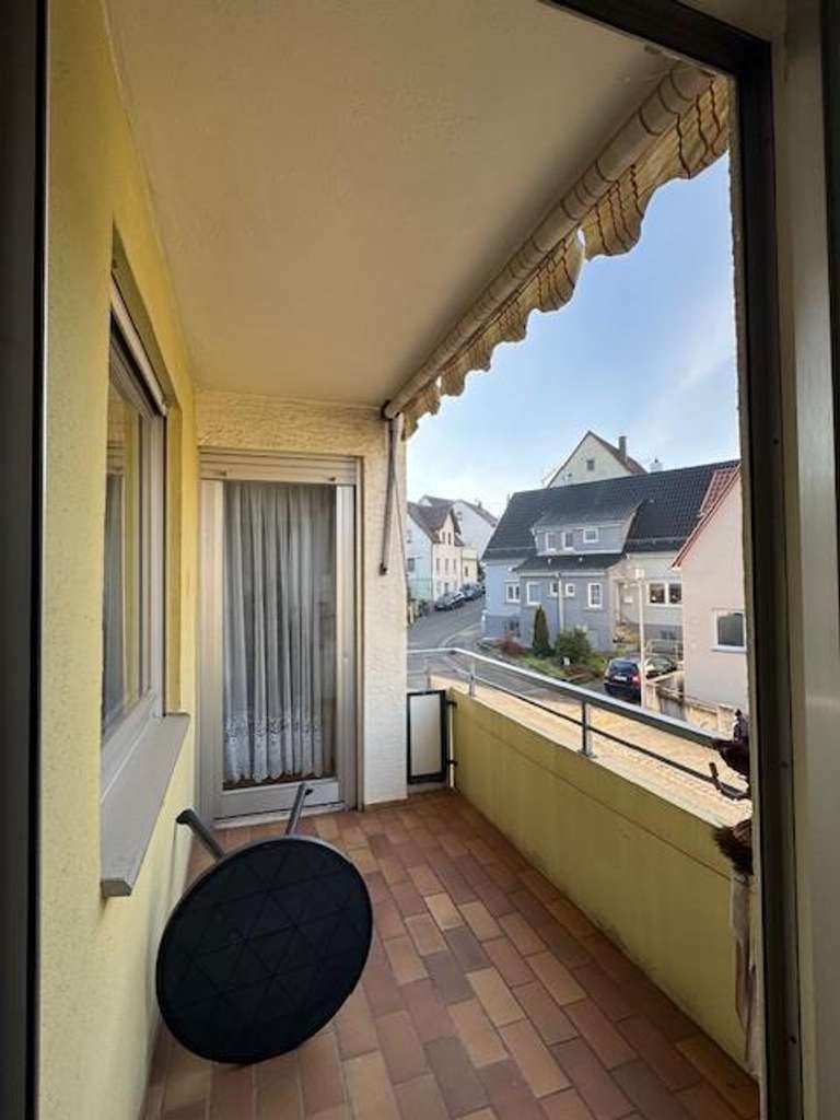 Immobilie in Benningen am Neckar - Gepflegtes 3-Familienhaus, Garage, Freisitz
 - Bild 4