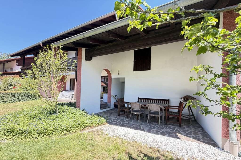 Immobilie in Tüßling - Doppelhaushälfte mit Garage in Tüßling - Bild 1