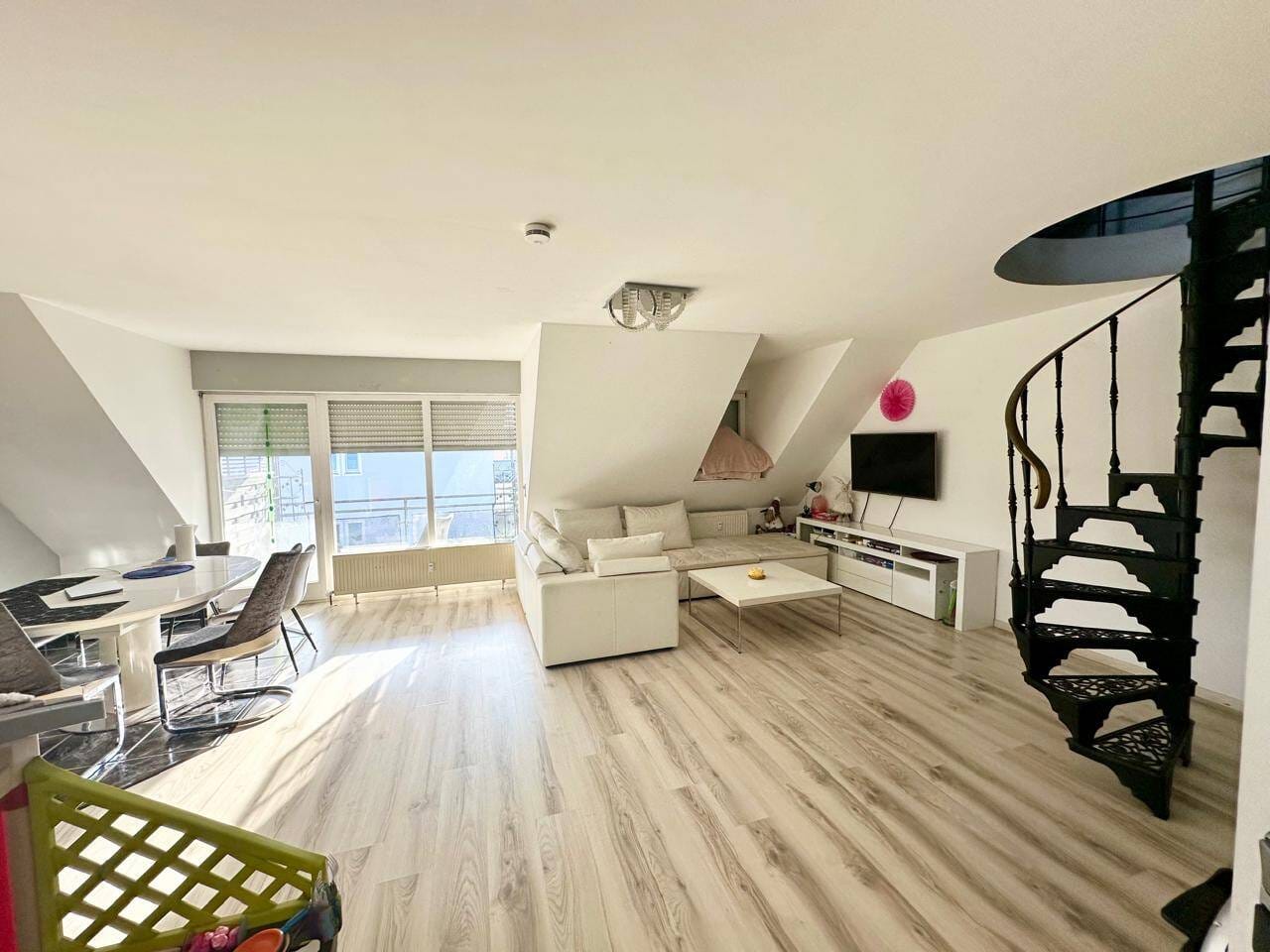 Immobilie in Burgthann - Geräumige Wohnung in Burgthann/Ezelsdorf – Balkon & Keller, Toplage zwischen Nürnberg und Fürth - Bild 3