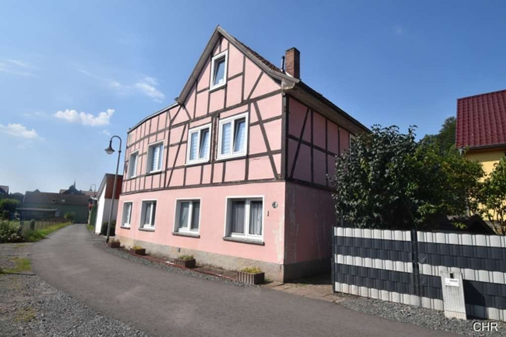Immobilie in Harztor - ZFH in Niedersachswerfen in ruhiger Wohnlage mit gr. Carportanlage - Bild 0