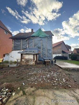 Immobilie in Kalefeld - Teilsaniertes Einfamilienhaus! - Bild 2