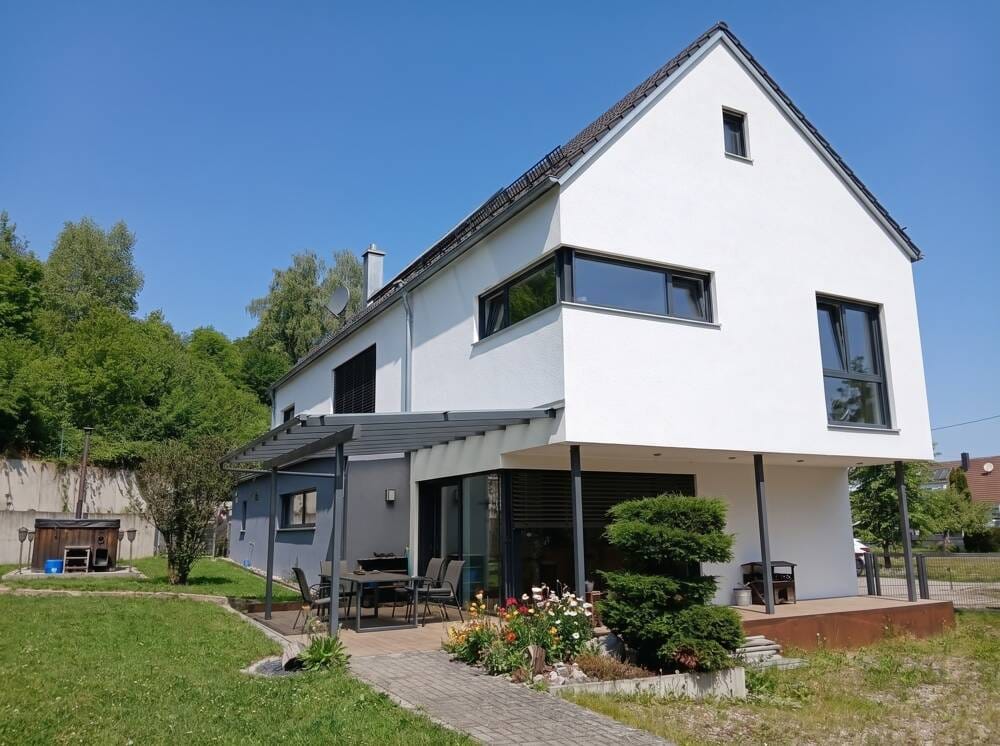 Immobilie in Ursberg - Hier möchte ich wohnen - Extravagantes Einfamilienhaus - Oberrohr - Bild 1