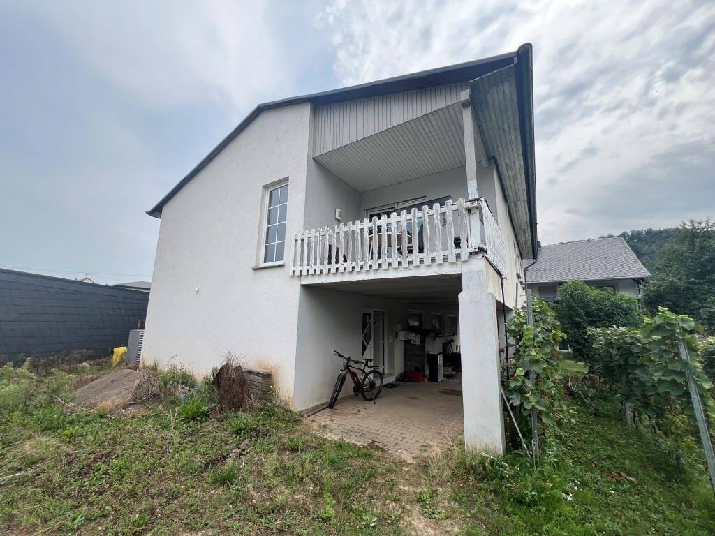 Immobilie in Kröv - Wohnhaus mit Garage in Kröv - Bild 2