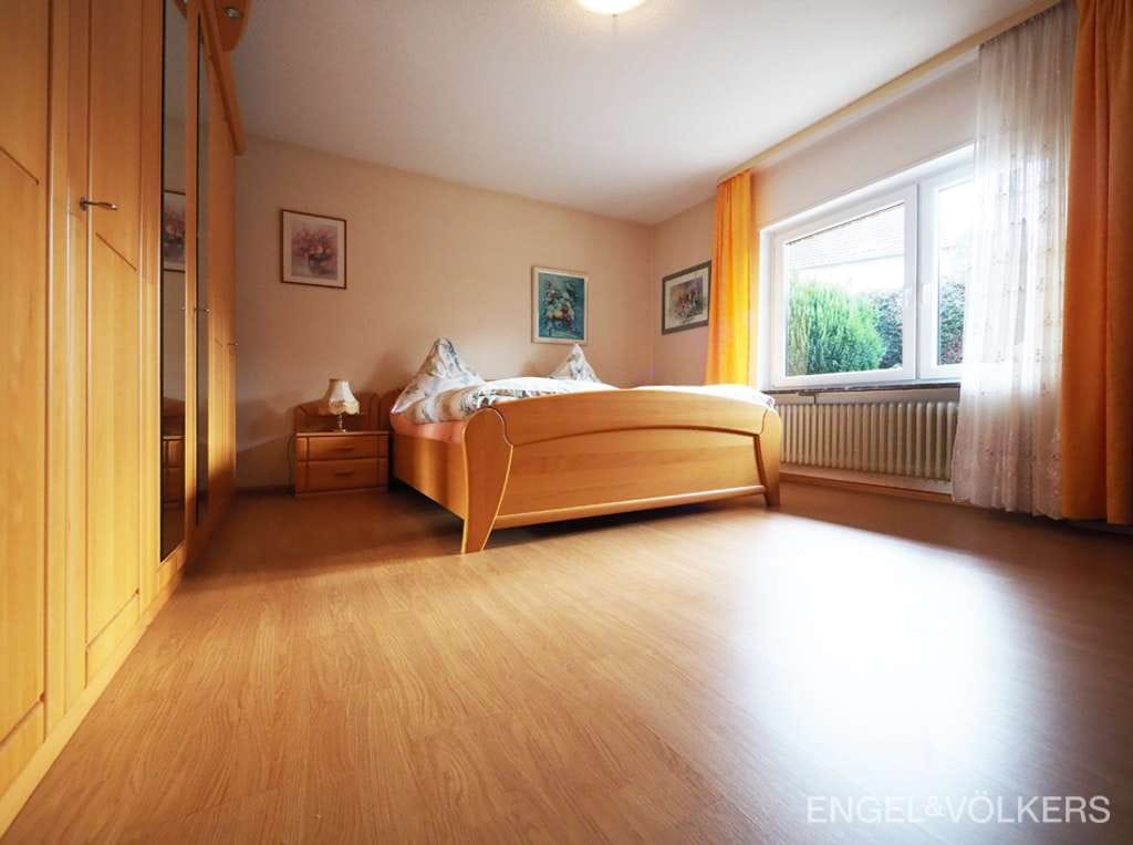Immobilie in Sankt Wendel - NEUER PREIS: Weitblick inklusive – Einfamilienhaus eingebettet von Grün in Niederlinxweiler! - Bild 4