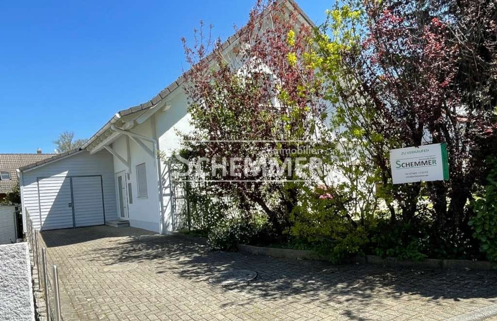 Immobilie in Winden im Elztal - Oberwinden++Jede Menge Charme: Idyllisch gelegenes freistehendes Einfamilienhaus - Bild 0