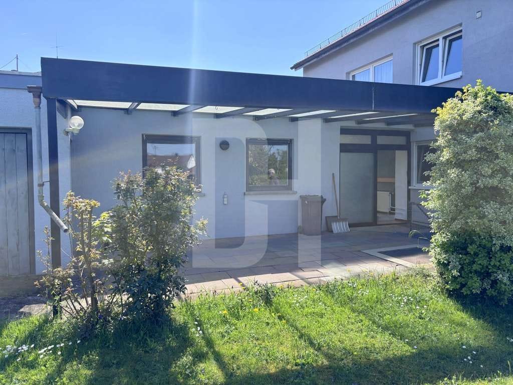 Immobilie in Sternenfels - Dreifamilienhaus für mehrere Generationen und viel Grundstück zu verkaufen! - Bild 3