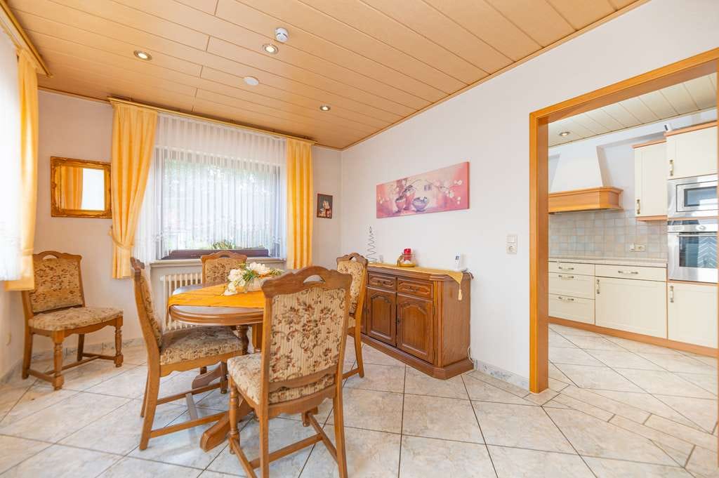 Immobilie in Eppertshausen - Ein Haus, drei Wohnkonzepte. - Bild 2