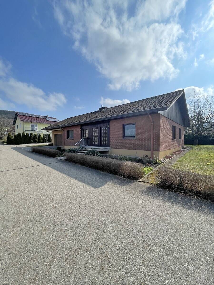 Immobilie in Greding - Charmanter Bungalow in Greding - Obermässing - Bild 1