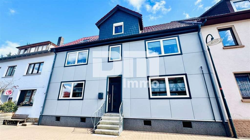Immobilie in Waldkappel - Wohnensemble mit Platz für Visionen: Saniertes Fachwerkhaus / Scheune + Halle mit Paddock - Bild 0