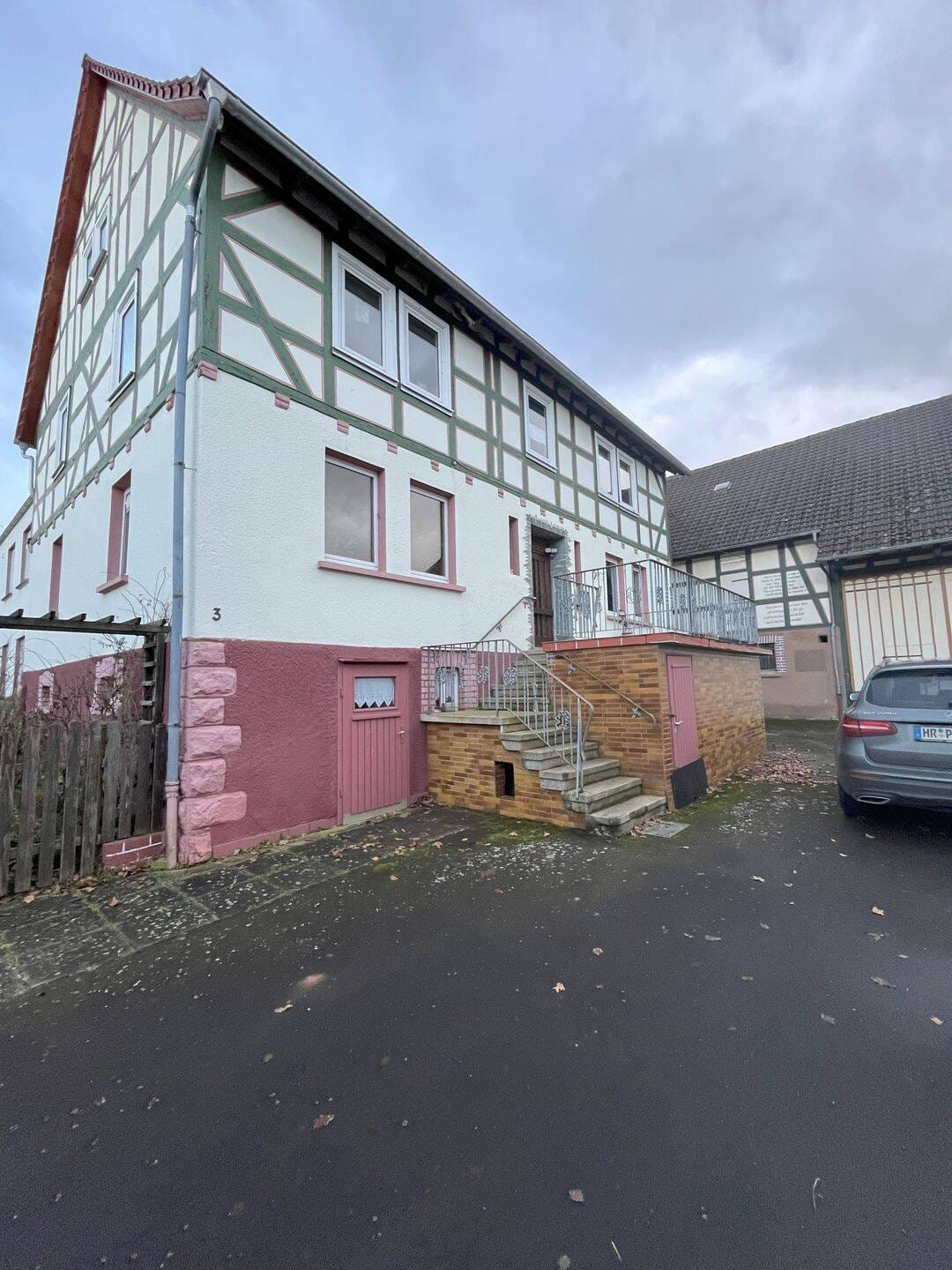Immobilie in Antrifttal - Antrifttal OT! Mehrgenerationenhaus oder Kinderhort! - Bild 2