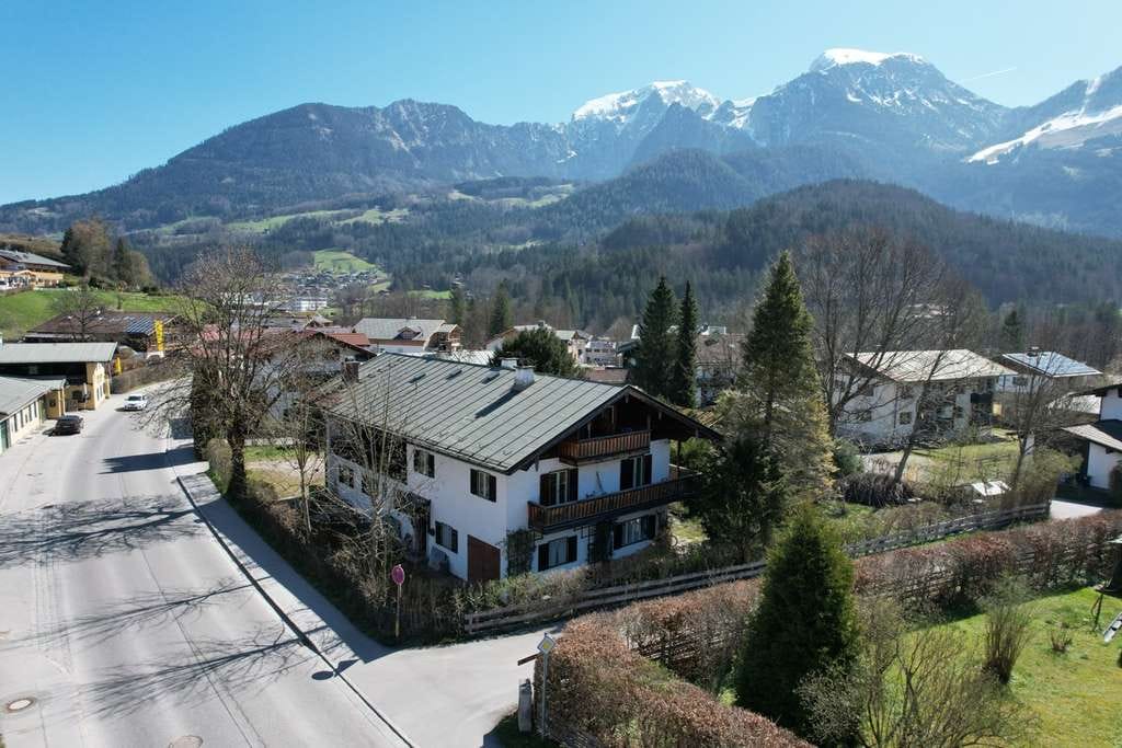Immobilie in Schönau am Königssee - Großzügiges Einfamilienhaus mit Weitblick – Wohnen in traumhafter Lage der Berchtesgadener Alpen - Bild 0