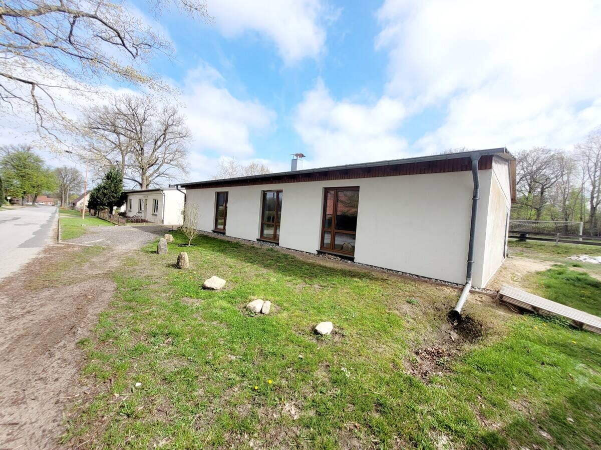 Immobilie in Vellahn - Modern saniertes Zweifamilienhaus im Bungalowstil - in ruhiger Lage bei Vellahn - - Bild 1