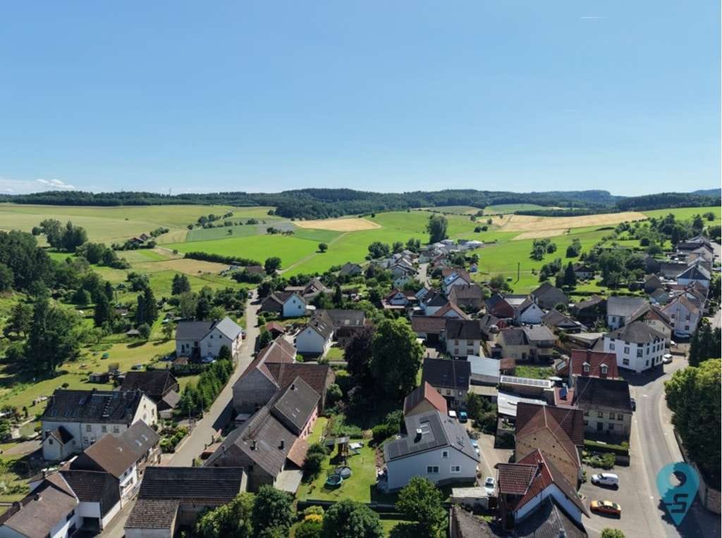 Immobilie in Sien - Landlust statt Großstadtfrust! Gr. freist. EFH mit ELW, Ganzjahresterrasse, tollem Garten und Garage - Bild 1