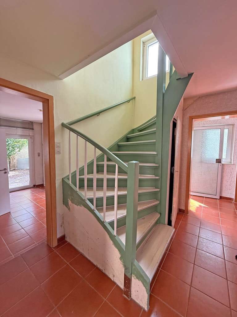 Immobilie in Hainburg - Charmantes Einfamilienhaus mit viel Potenzial - ideal für Familien und kreative Gestalter - Bild 2