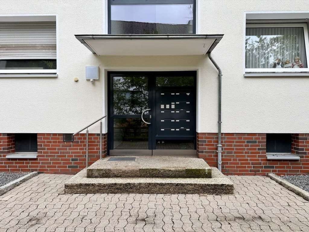 Immobilie in Langenhagen - Großzügiges Wohnen über zwei Ebenen – 5-Zimmer-Maisonette-Wohnung in Langenhagen-Engelbostel - Bild 3