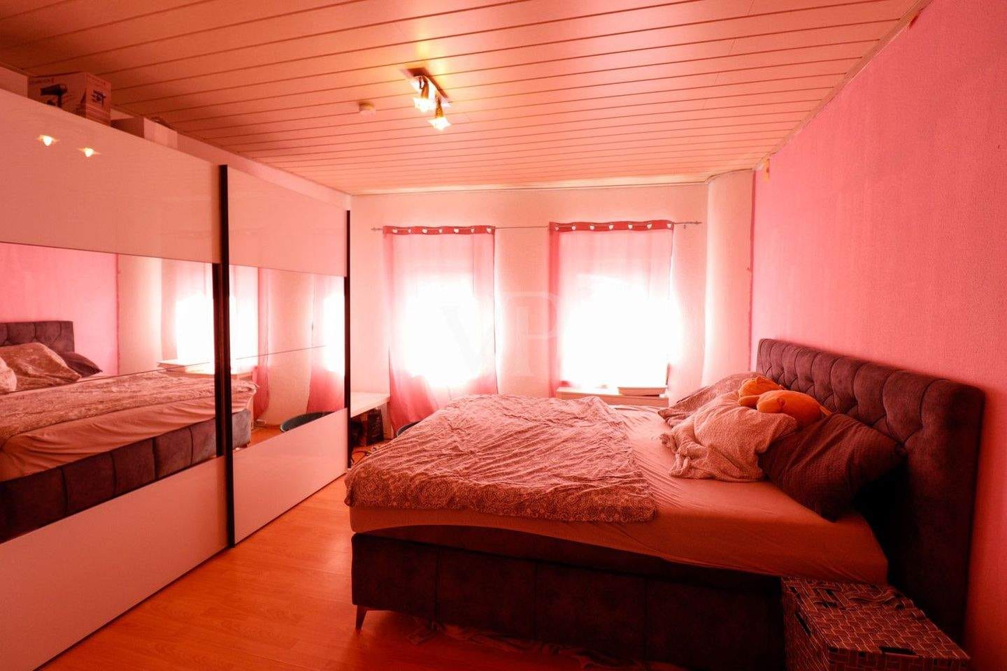 Immobilie in Ubstadt-Weiher - Attraktive Kapitalanlage in guter Lage - Gepflegte 3-Zimmer-Wohnung mit Gartenanteil und Stellplatz - Bild 3