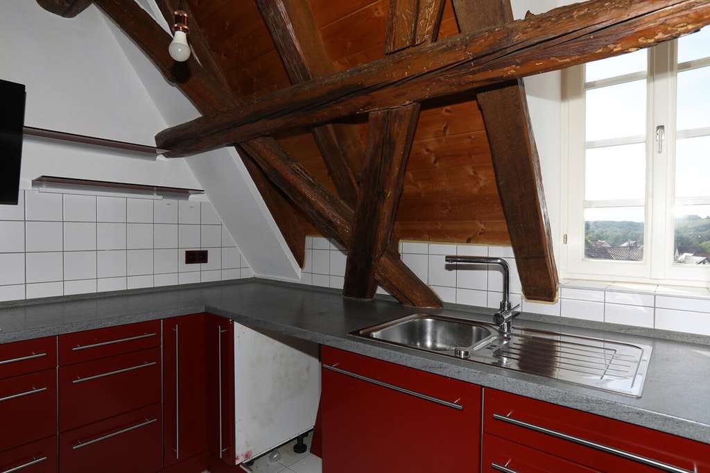 Immobilie in Zaberfeld - 5-Zimmer-Maisonette-Wohnung mit viel Charme und Holz - Bild 4