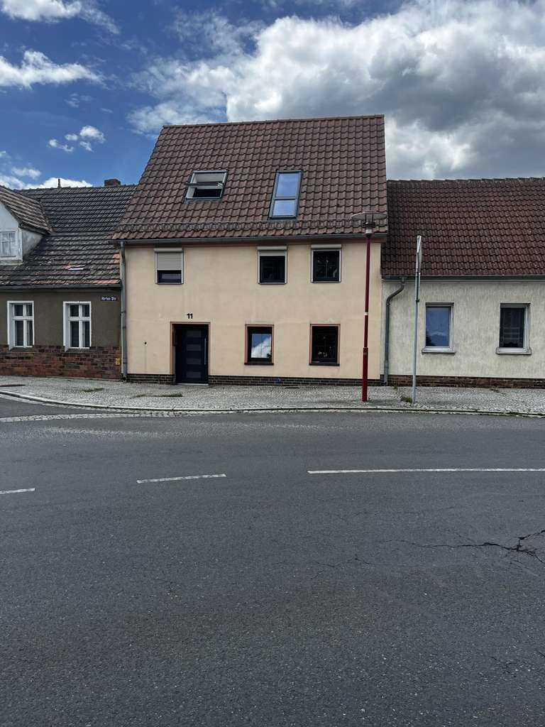 Immobilie in Doberlug-Kirchhain - Gemütliches Stadthaus in zentraler Lage - Bild 0
