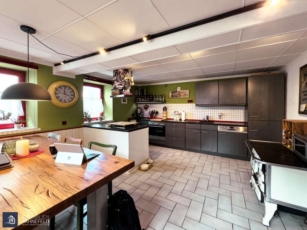 Immobilie in Quirnbach - Charmantes Westerwälder Bauernhaus mit Loftcharakter, Scheune und viel Platz zur Entfaltung - Bild 3