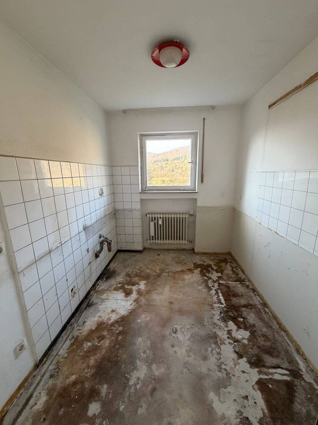 Immobilie in Oberkochen - Renovierungsbedürftige 1-Zimmer-Erdgeschosswohnung in Oberkochen - Bild 4