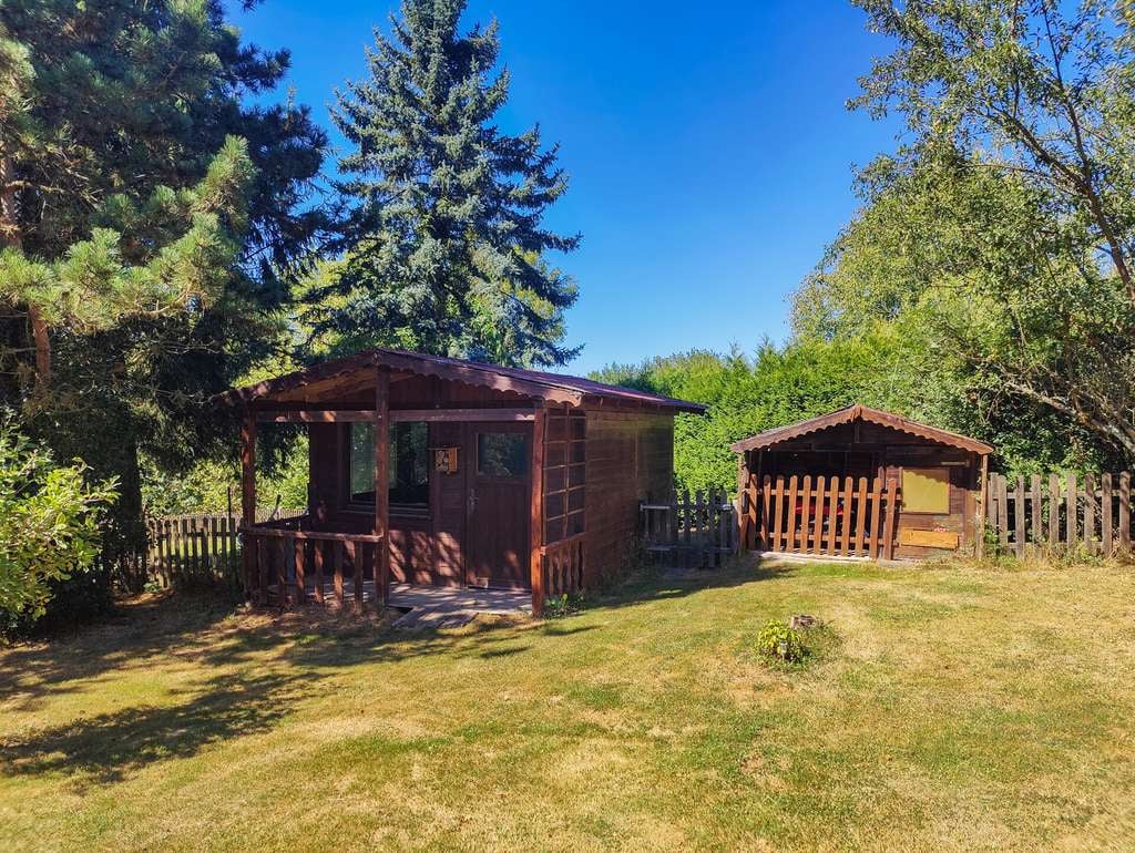Immobilie in Altenkirchen (Westerwald) - Einfamilienhaus mit Einliegerwohnung in idyllischer Ortsrandlage nahe Weyerbusch! - Bild 3