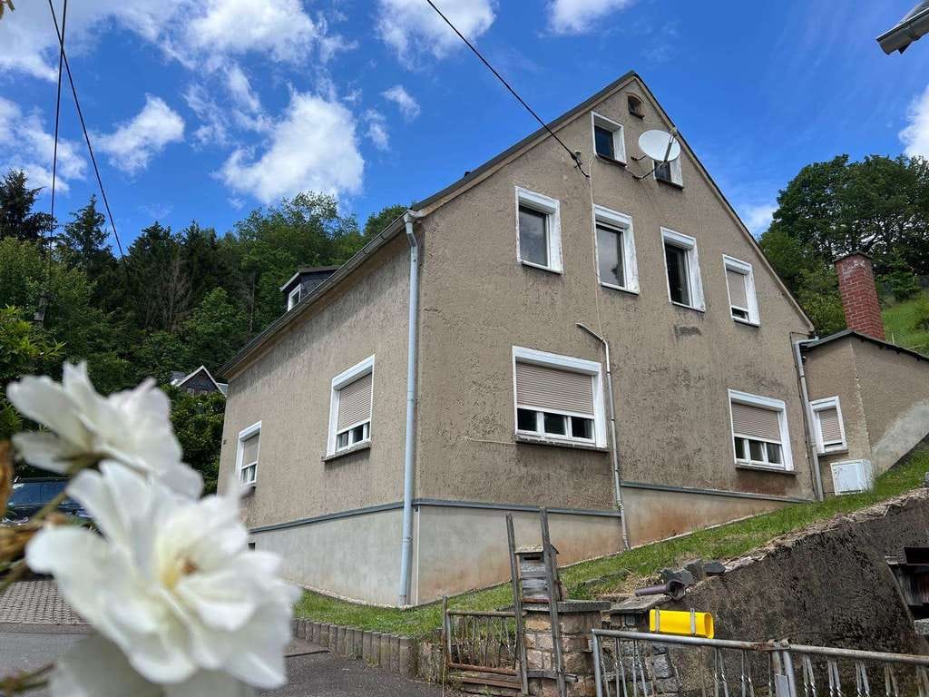 Immobilie in Mülsen - Hier können Sie sich noch nach Ihren Wünschen verwirklichen ! - Bild 0