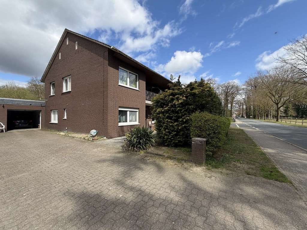 Immobilie in Löningen - Solides Mehrfamilienhaus in ruhiger Lage im Ortsteil Wachtum - Bild 2