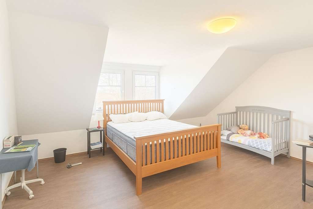 Immobilie in Velburg - Nur für Kapitalanleger - sehr gut vermietete Doppelhaushälfte in Velburg - Bild 1