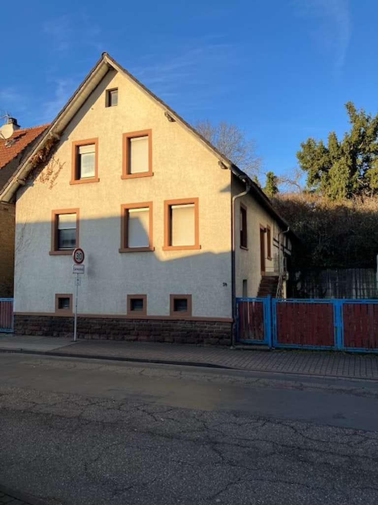 Immobilie in Königsbach-Stein - Einfamilienhaus mit 3,5 Zimmern in Königsbach-Stein - Bild 3