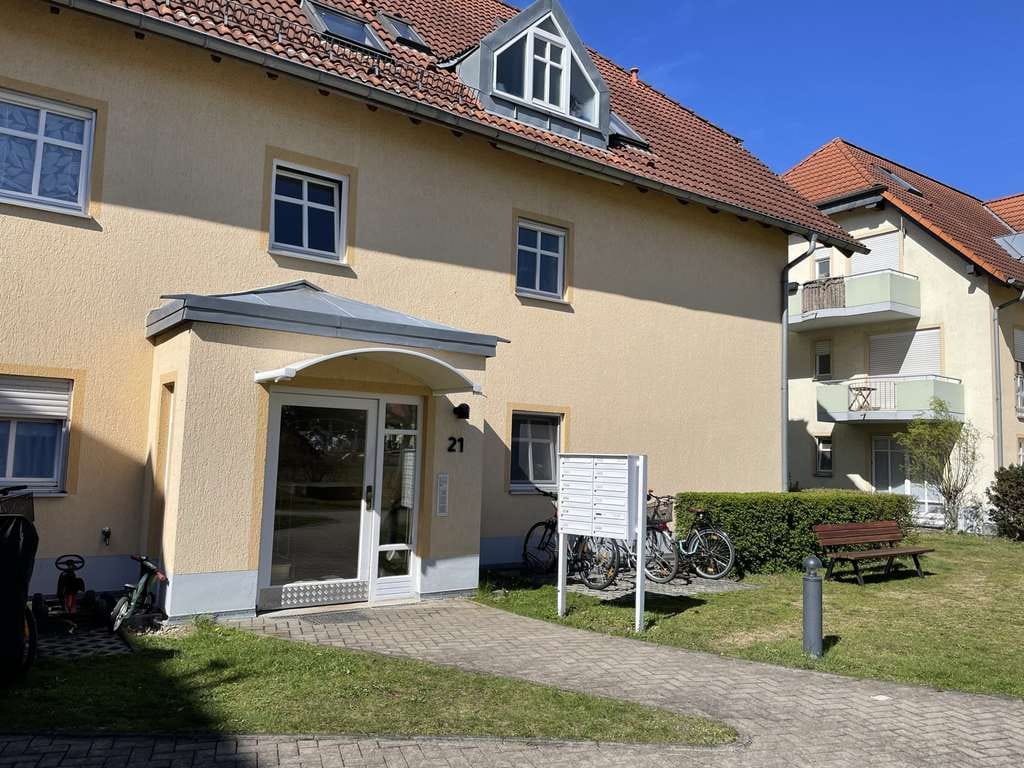 Immobilie in Weinböhla - Vermietete Eigentumswohnung mit Balkon in beliebter Lage von Weinböhla - Bild 1