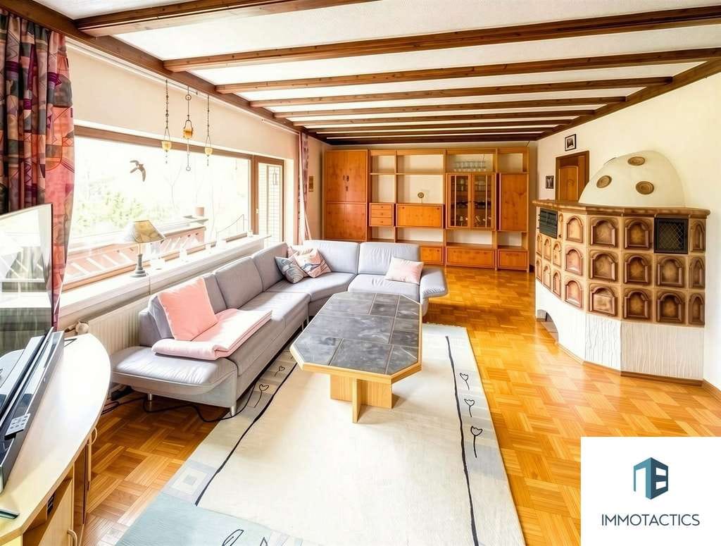Immobilie in Kirschroth - Großzügiges Wohnhaus mit Garten, Schwimmteich & Sauna - Viel Platz auf separaten Ebenen - Bild 3
