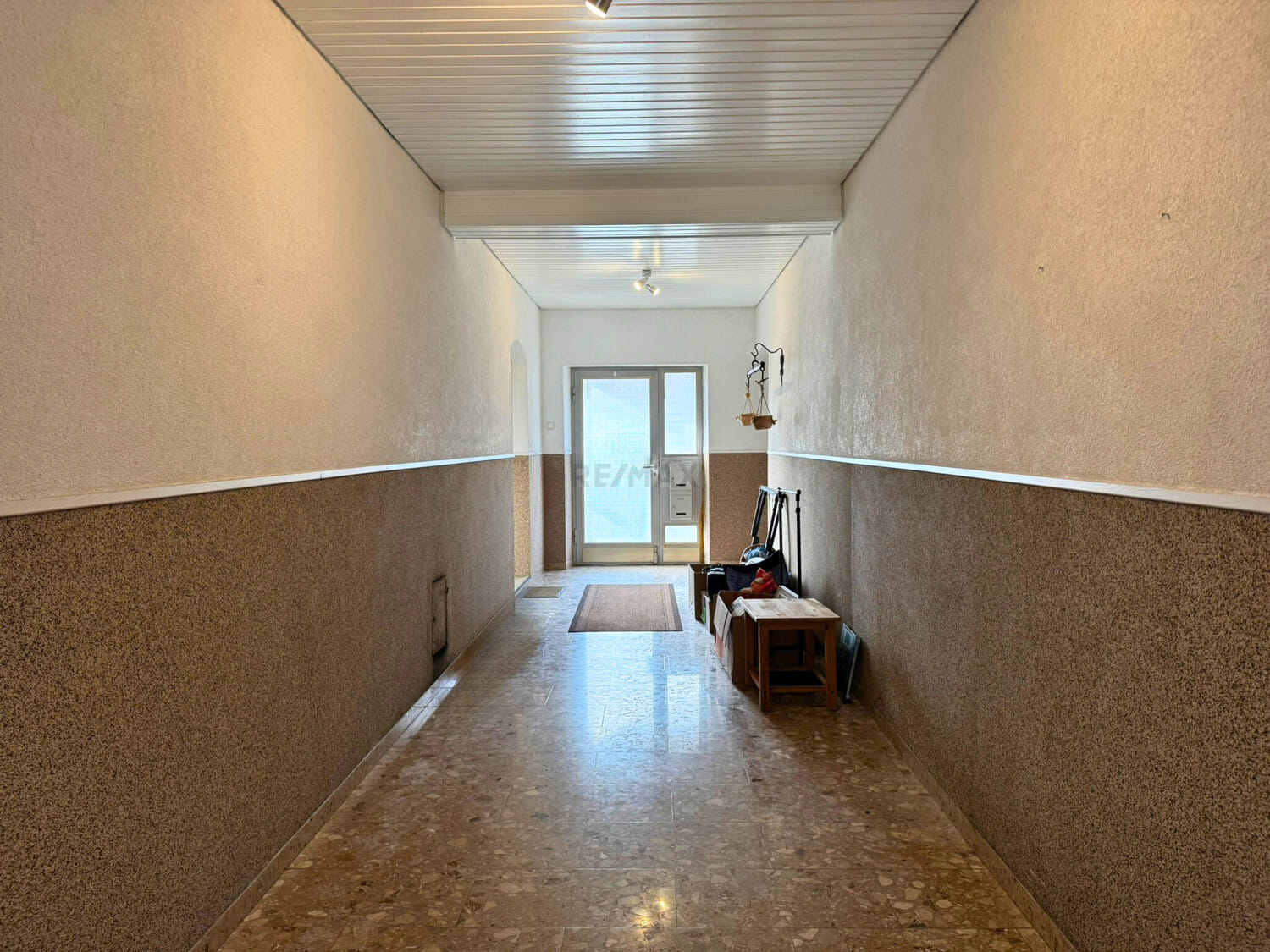 Immobilie in Ebersbach an der Fils - Beste Aussichten für Sie & Ihre Familie! Wohnhaus mit Baugrundstück - Bild 4