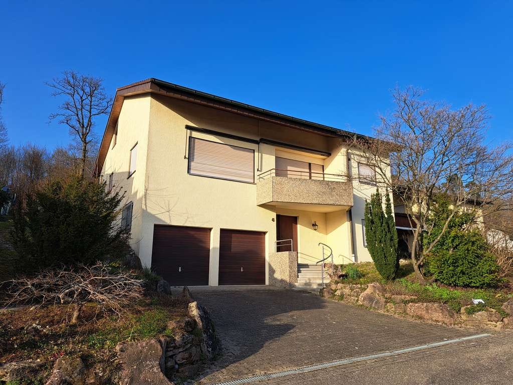 Immobilie in Knittlingen - Charmantes Einfamilienhaus mit großem Garten - Bild 0