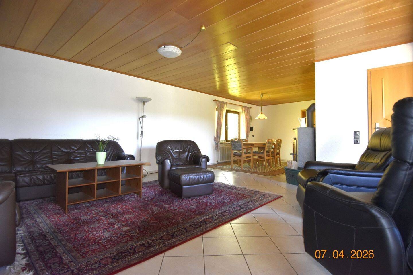 Immobilie in Scheinfeld - Geräumiges Familienhaus mit Terrasse in Burgambach, Scheinfeld - Bild 3