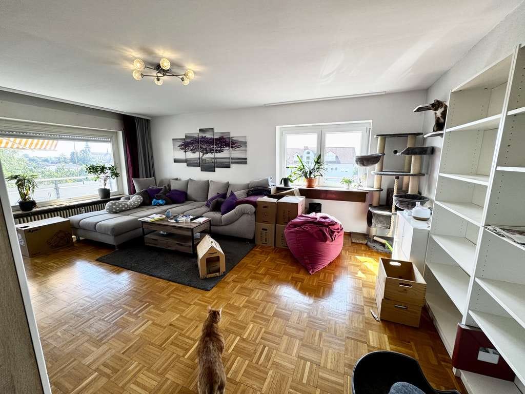 Immobilie in Sinzheim - Großzügige 3-Zimmer-Wohnung mit Stellplatz in schöner Lage von Sinzheim - Bild 0