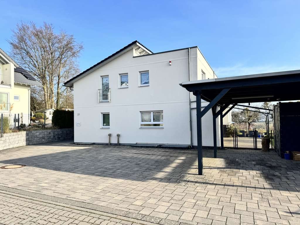 Immobilie in Rengsdorf - Viel Platz für Familie & Beruf: 6 Schlafzimmer, Büroetage & Weitblick - neuwertig energetisch TOP! - Bild 4