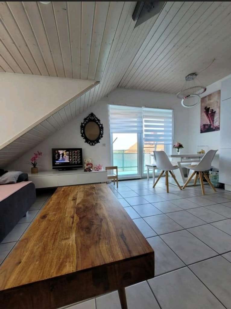 Immobilie in Pfinztal - KLEIN ABER FEIN… 2-Zimmerwohnung mit Balkon + Stellplatz - Bild 0
